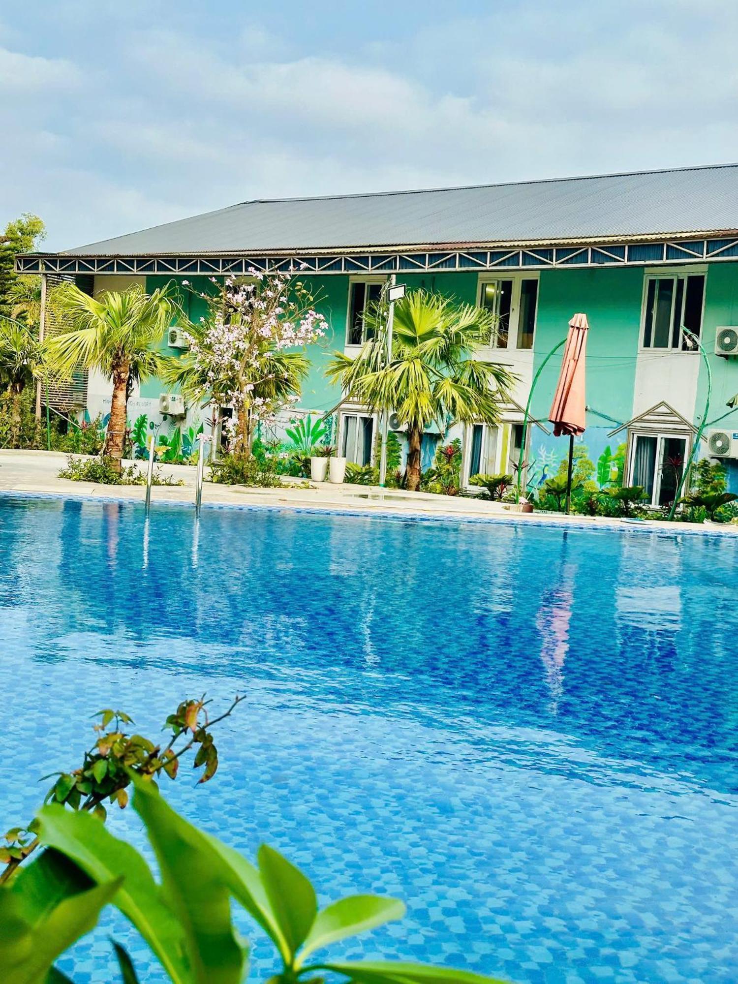 Minh Chau Beach Resort Куанг Нин Екстериор снимка